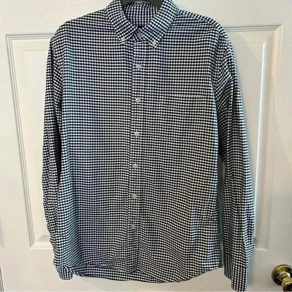 J Crew Long Sleeved Button Down with Navy and White Checks Mens Medium 15-15 1/2 - Picture 1 of 5